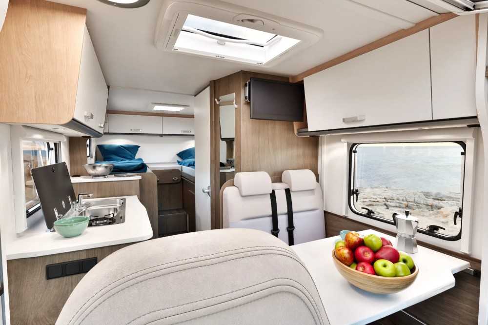 2 Berth Motorhome - image 11