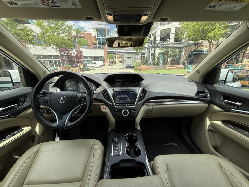Acura MDX - image 8
