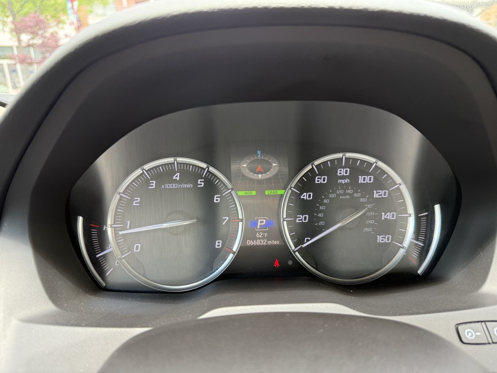 Acura MDX - image 16