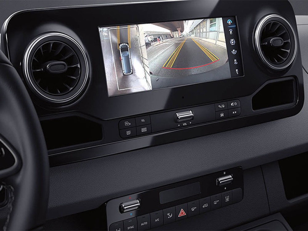 Mercedes Sprinter (15 Person) - image 7