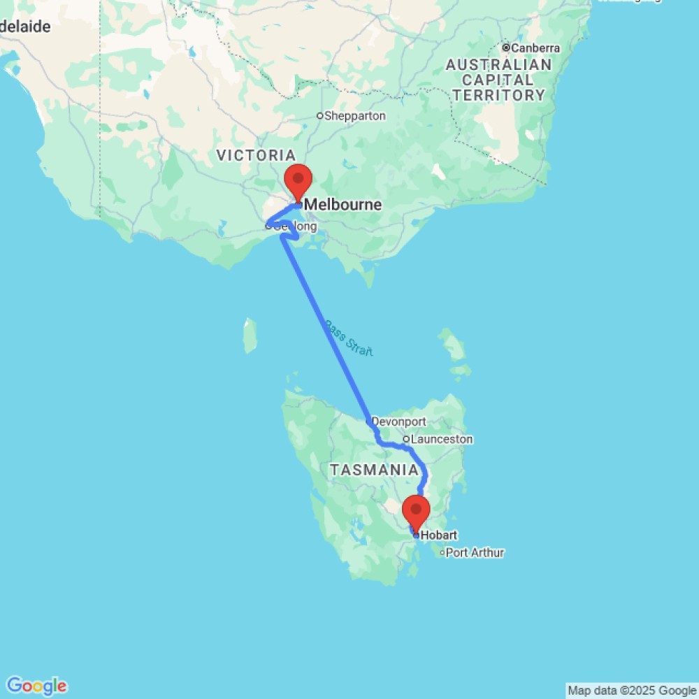 6 Berth Deluxe Motorhome - image 3