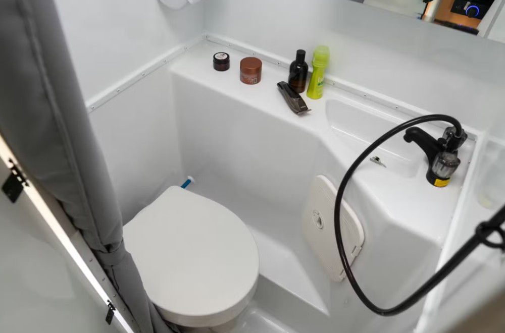 Adventure Truck Select - image 11