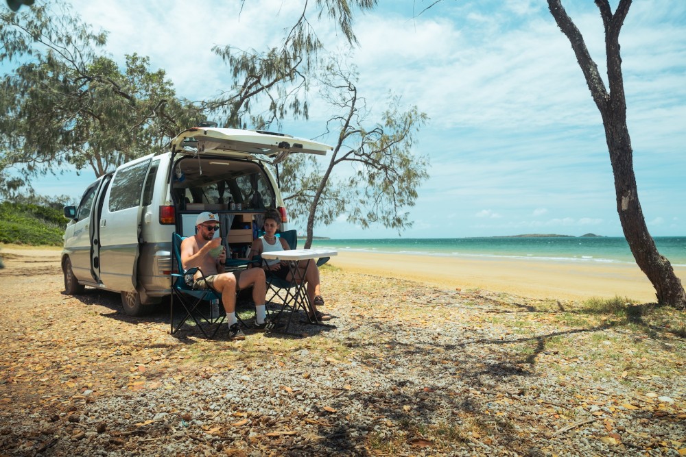 Sun Chaser Camper - image 5