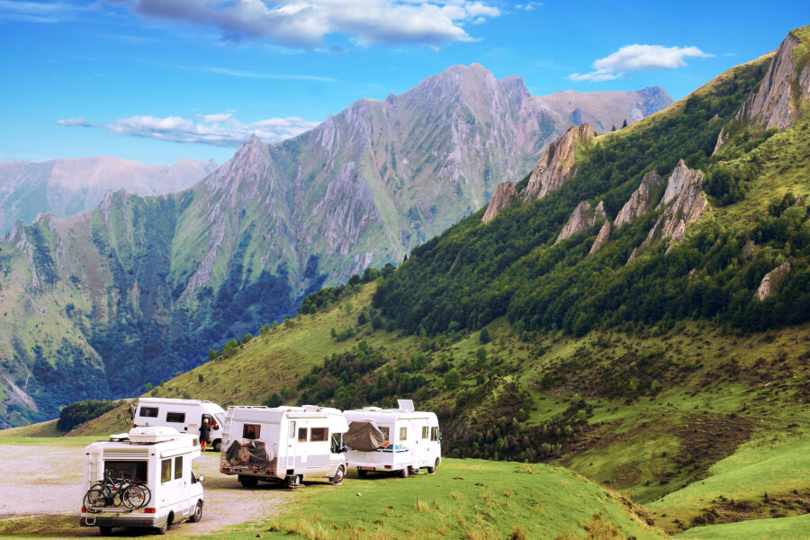 Explore Europe for under โฌ100 with Imoova's campervan relocations. Discover scenic routes, budget tips, and how to travel across countries for less.