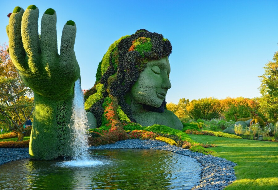 Explore Eastern Canada with a Halifax to Montreal RV road trip. Scenic drives, charming towns, & national parks all on a budget with Imoovas $1/day RV rentals.