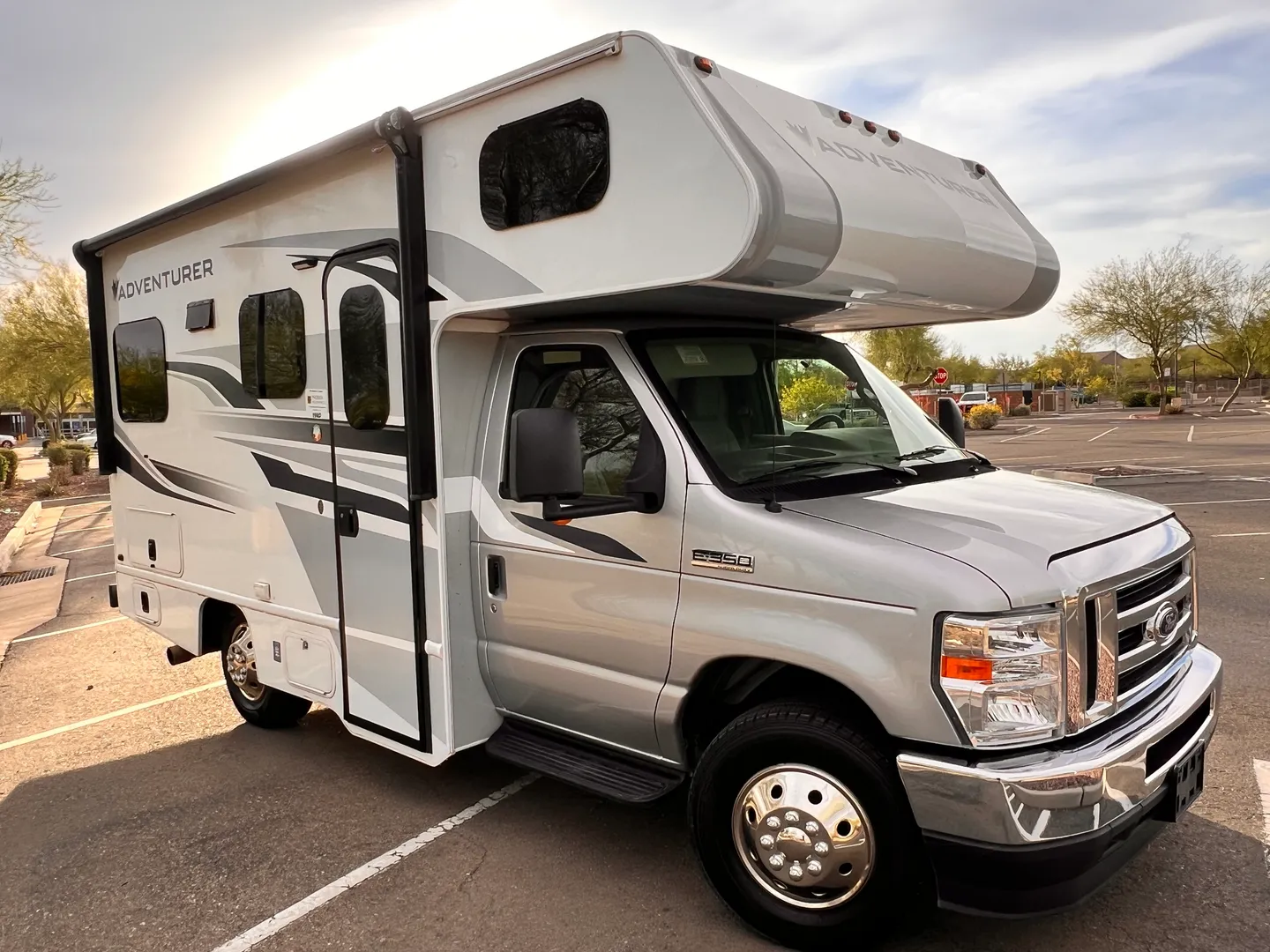 Adventurer 19ft - image 2