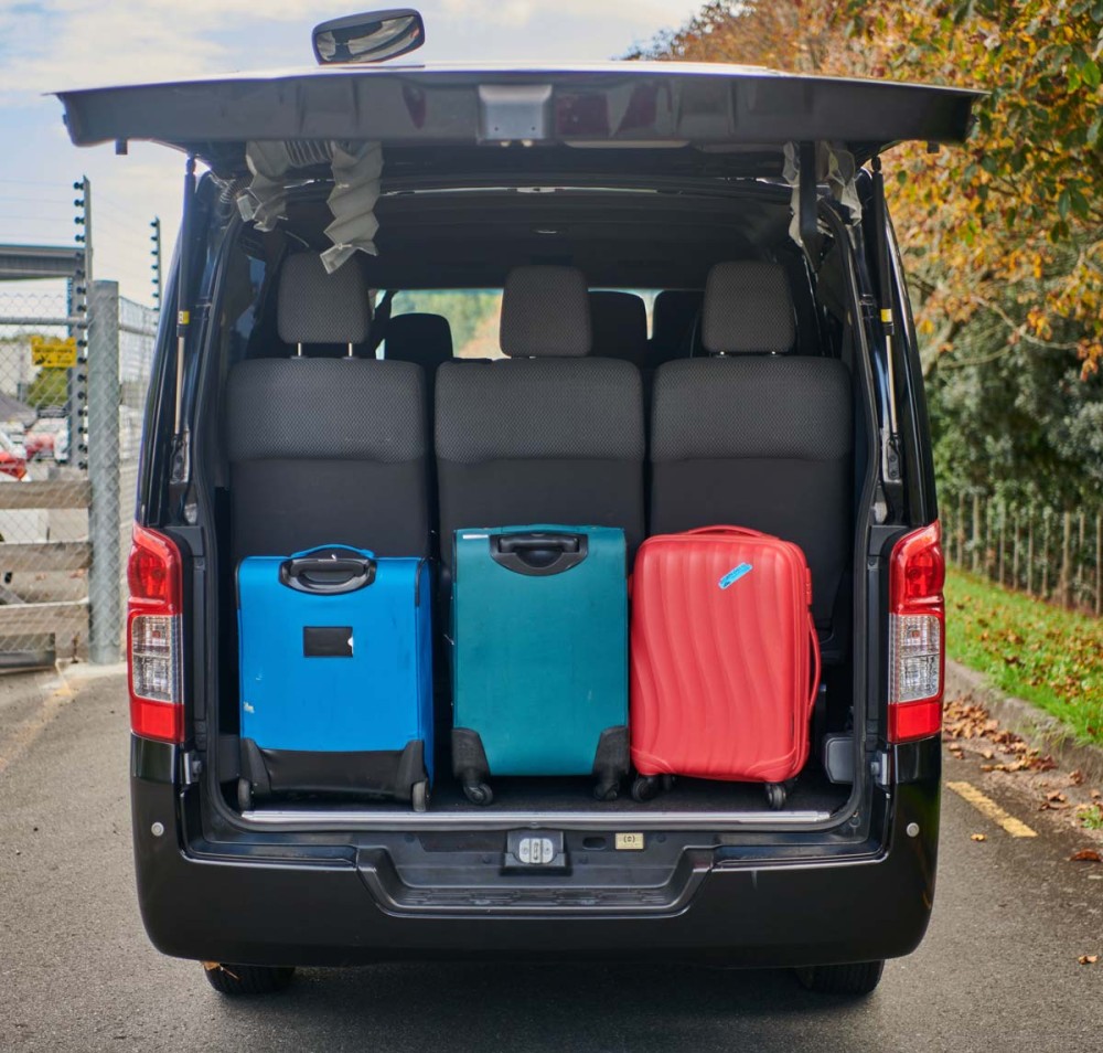 10 Seat Mini Bus - image 3